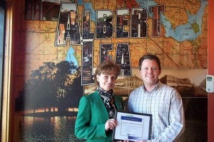 An Albert Lea-Freeborn County Chamber of Commerce ambassador welcomes Applebee’s Neighborhood Grill on its newly remodeled restaurant. --Submitted