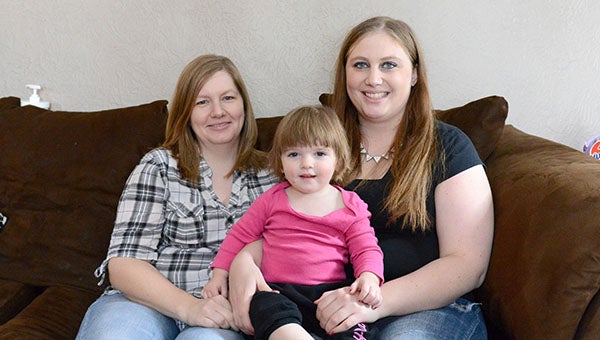 Petra Uthke, 37, of Albert Lea, was a live donor kidney match for her niece, Emily Baseman, 25. Pictured from left are Uthke, Baseman’s daughter, Abigail, and Baseman. --Brandi Hagen/Albert Lea Tribune