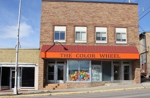 The Color Wheel, owned by Rick and Judy Mummert, will open in early April just west of the intersection of Broadway and Main Street. – Sarah Stultz/Albert Lea Tribune