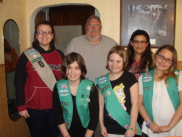 FreebornCounty Commissioner Mike Lee visited with Girl Scouts from Troop 44836 to talk about what it’s like being a government official. Girls from left are Shyler, Raine, Kylie, Sky and Tiffany. – Submitted