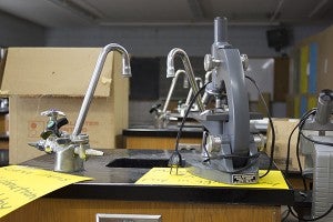 Old microscopes sit in a science room at the old United South Central school. – Hannah Dillon/Albert Lea Tribune