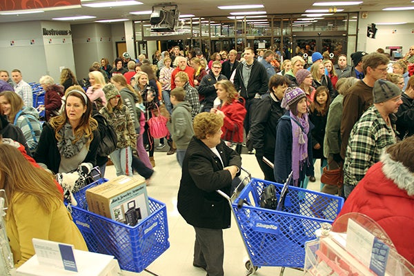 Customers pack the entrance to Shopko in 2012 in search of Black Friday specials. – Tim Engstrom/Albert Lea Tribune