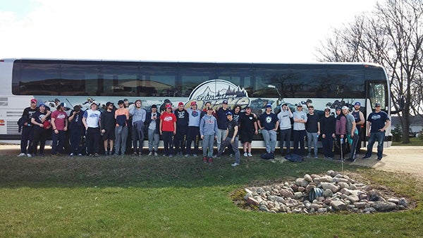 The Yellowstone Quake junior hockey team stopped by Dan Matz’s farm for dinner on the way back to Cody, Wyoming, earlier this month. The team was returning from the North American Tier III Hockey League — or Na3hl — Silver Cup Championships in Chicago. The top eight Na3hl teams compete for the Silver Cup. Yellowstone went from last in its division in the 2014-15 season, to first this year. Garrett Matz, a 2015 Albert Lea High School graduate and a 2014-15 Tigers hockey captain, is a goalie for the Quake. - Provided